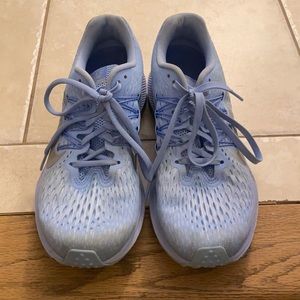 Women’s Nike running sneakers